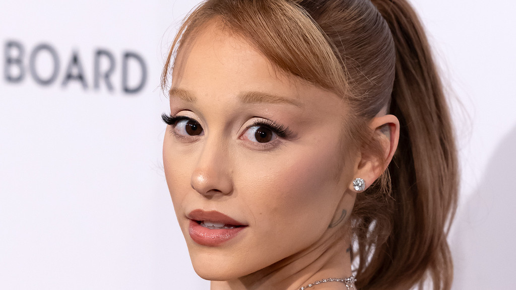 Ariana Grande slams White House for using song in pro-ICE video