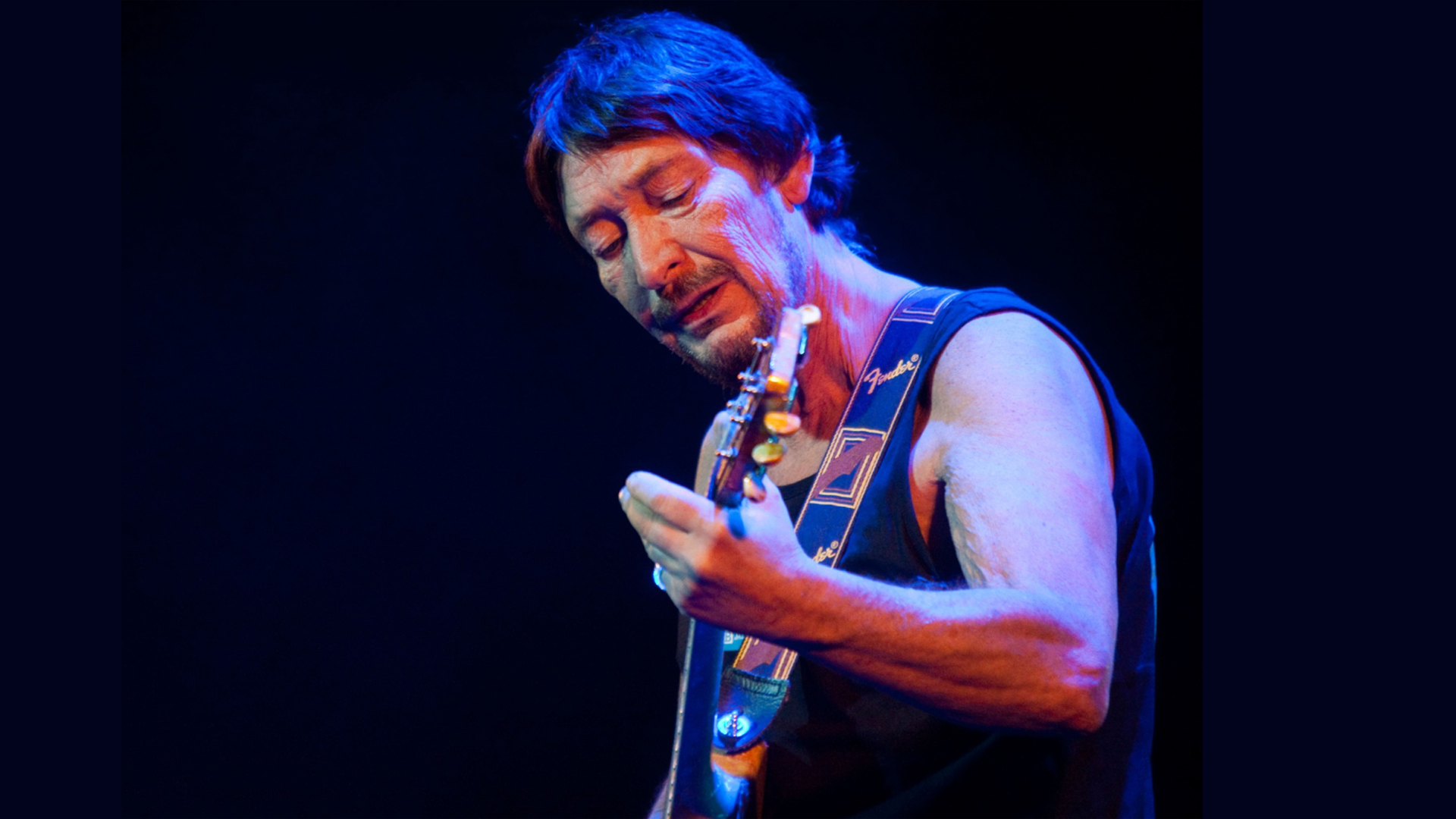 ‘Driving Home for Christmas’ singer Chris Rea dies at age 74