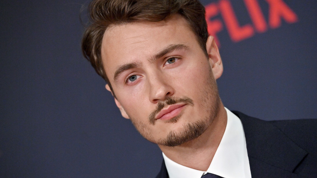 Pamela Anderson's son Brandon Lee announces engagement