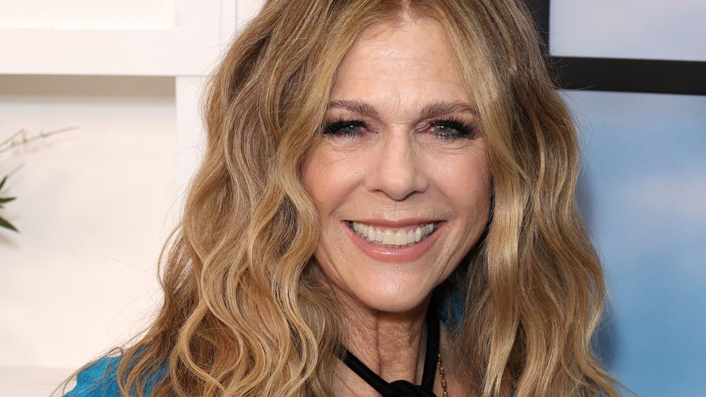 Rita Wilson teases return to Lena Dunham's Girls revival