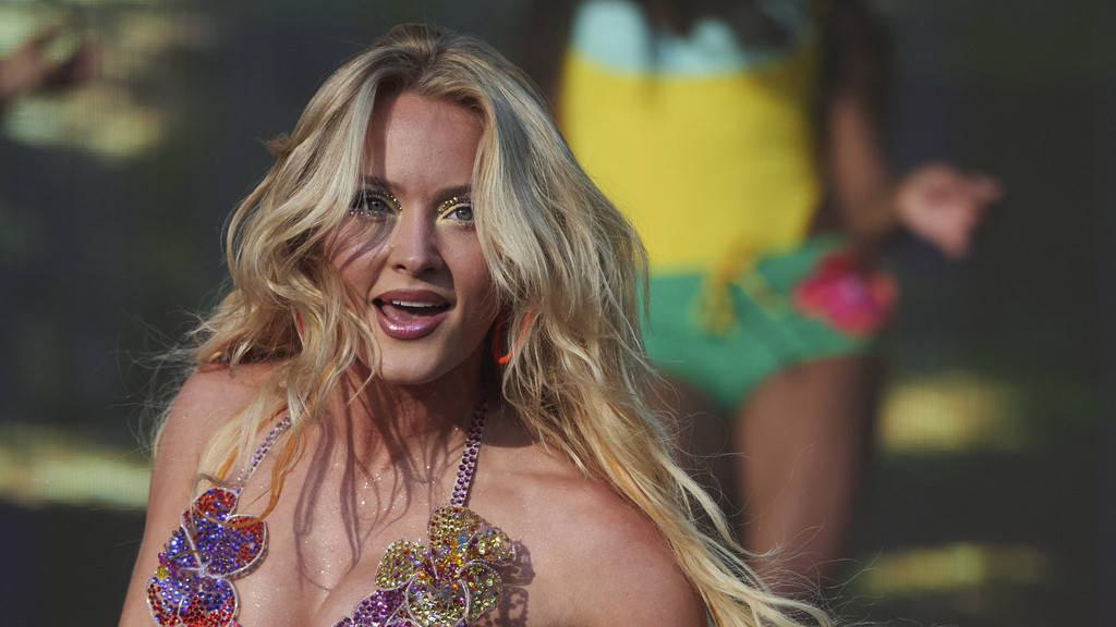 Zara Larsson has no plans to collaborate with Max Martin