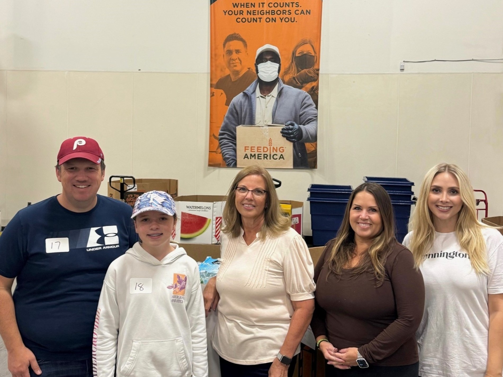 FAblog4-group at food bank south jersey