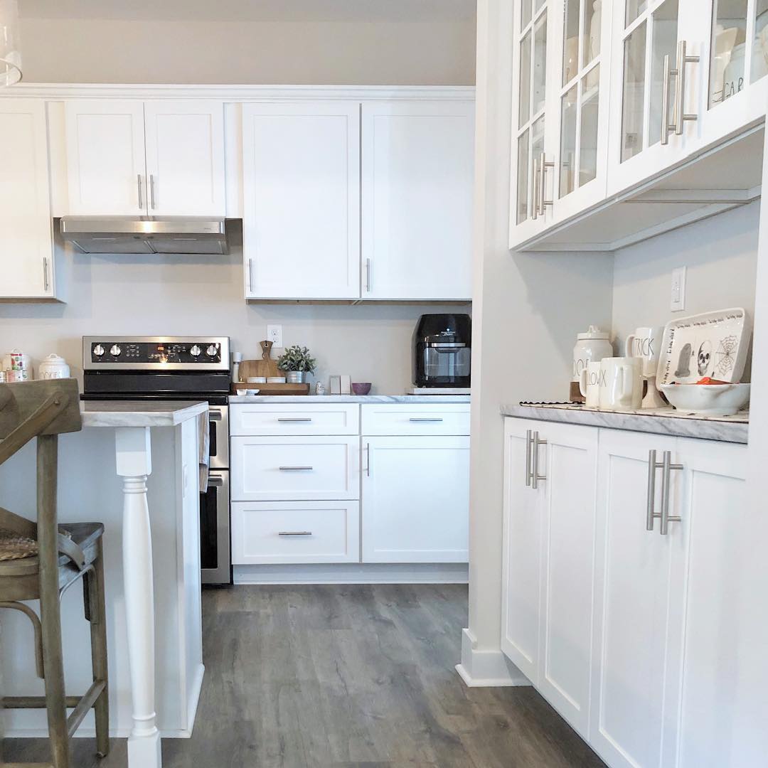 Pictures Of Kitchens With Vinyl Plank Flooring Floor Roma