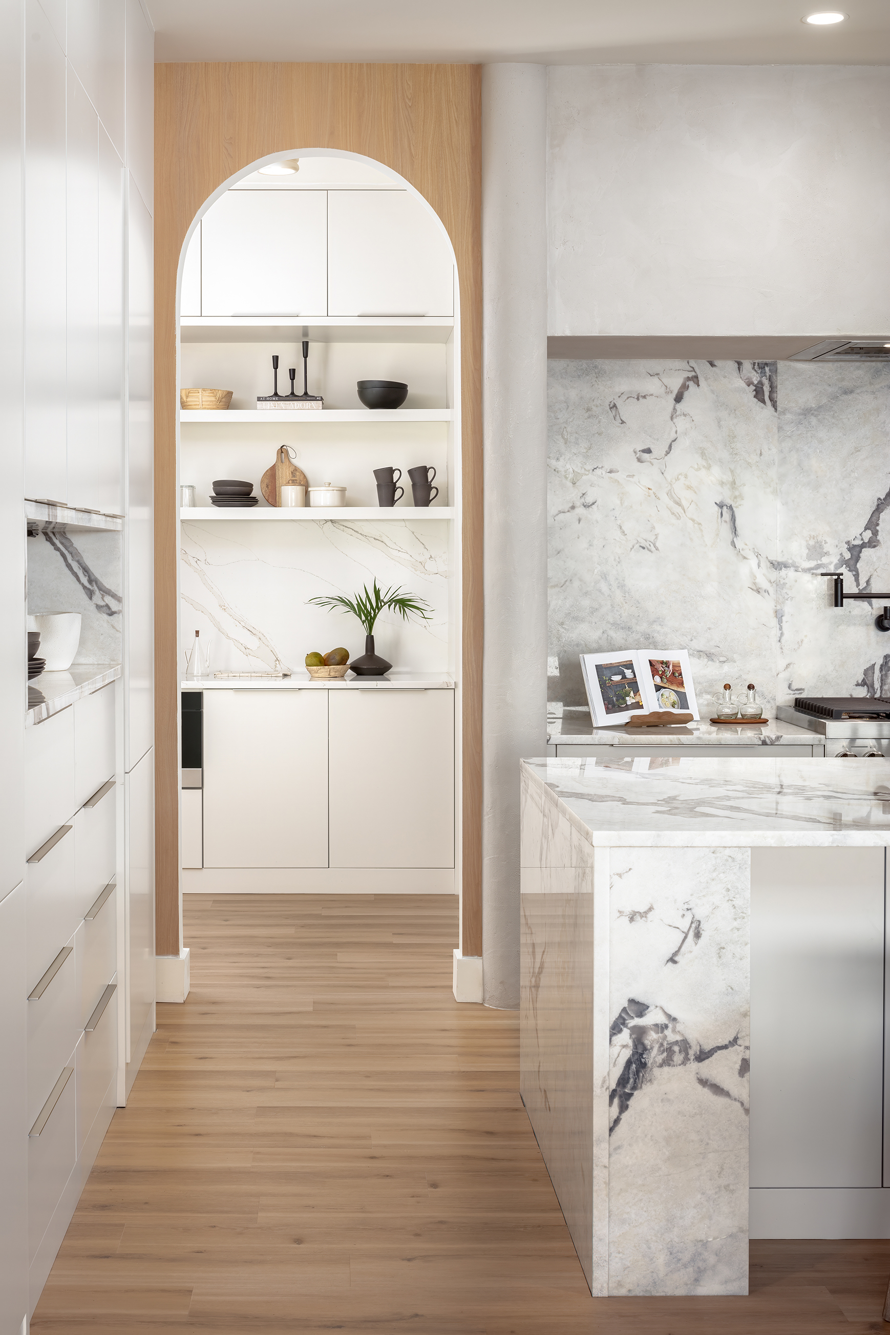 Luxury Vinyl ADURA®Max Swiss Oak Truffle MAX742 | Mannington