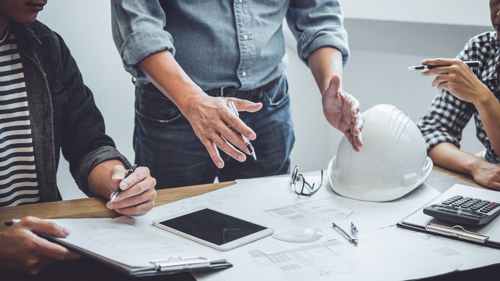 Five Benefits of Hiring a General Contractor - Cook Remodeling