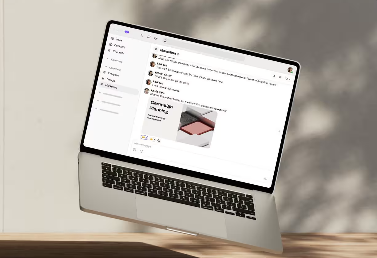 Computer-showing-the-messaging-UI-of-the-Dialpad-app
