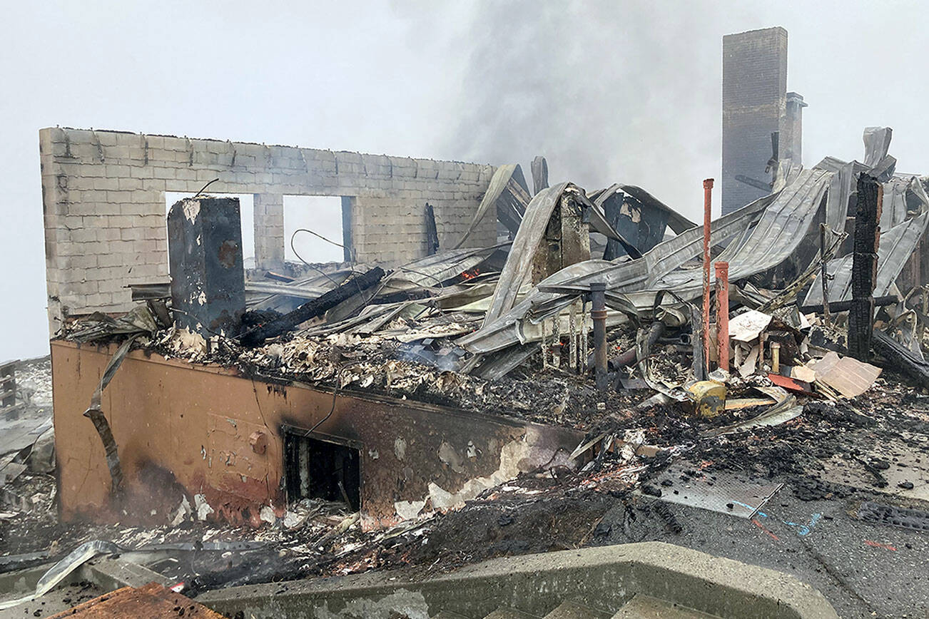 Fire investigators arrive to examine remains of Hurricane Ridge lodge | Peninsula Daily News