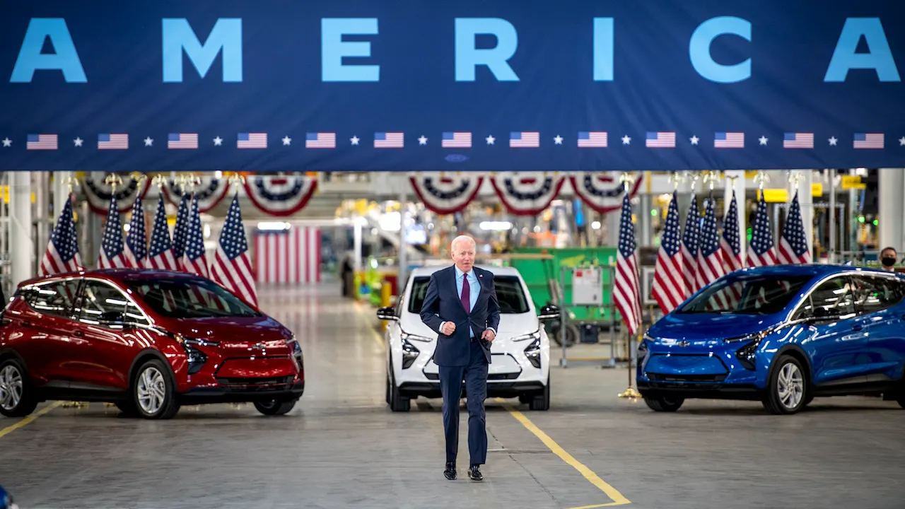 Republican lawmakers rally to condemn Biden's proposed electric vehicle rule: 'Climate change extremism'