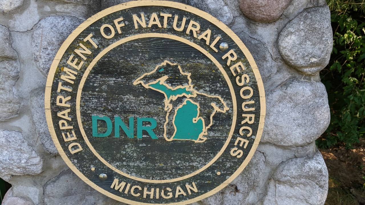 DNR sounds alarm about ‘extreme’ fire danger in W MI as wildfires rage up north