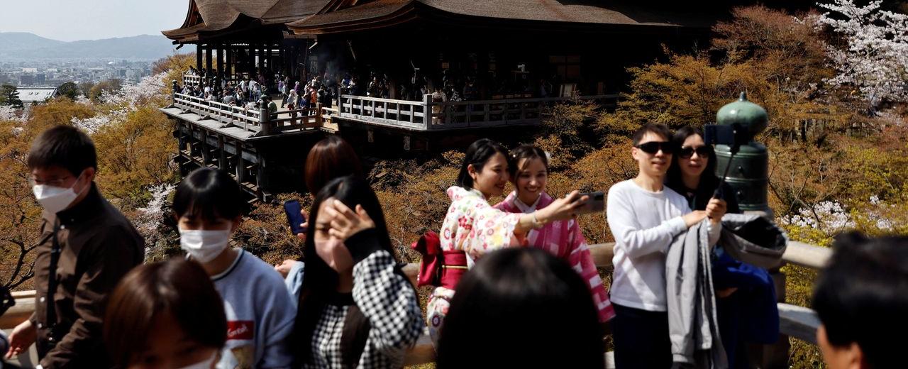 Japan Decides ‘Tourism Pollution’ Is Worth It as Money Floods In