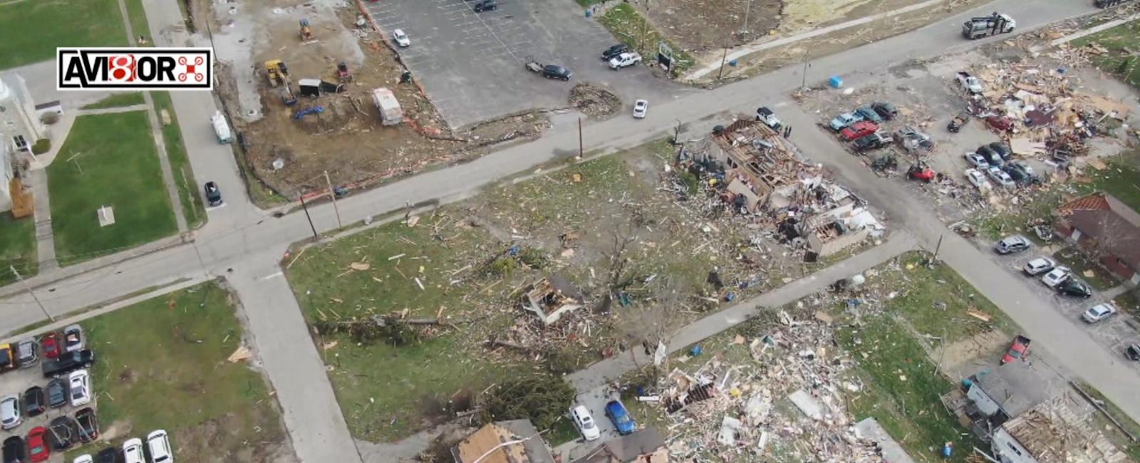 Las agencias unen fuerzas para ayudar a los Hoosiers después de un brote de tornados