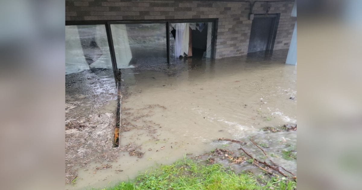 Residents told to pump water out themselves after main break floods Wilkinsburg apartments