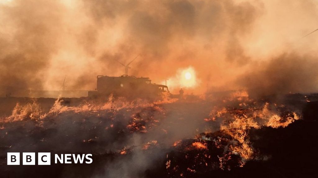 Weather warnings for snow, ice and wildfires in Scotland