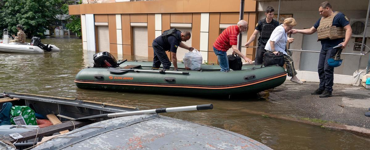 Ukraine calls for international rescue of civilians as dam attack in Russia-occupied Kherson floods region