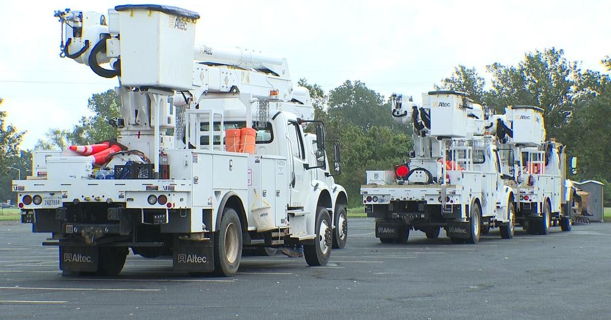 Overnight extreme weather in east Texas temporarily adds new outages