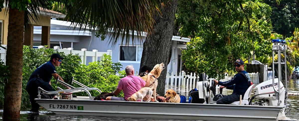 Presidente Biden declara desastre en Florida por tormentas y tornados
