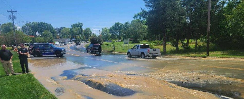 ‘Major’ water main break floods South Main Street in Graham