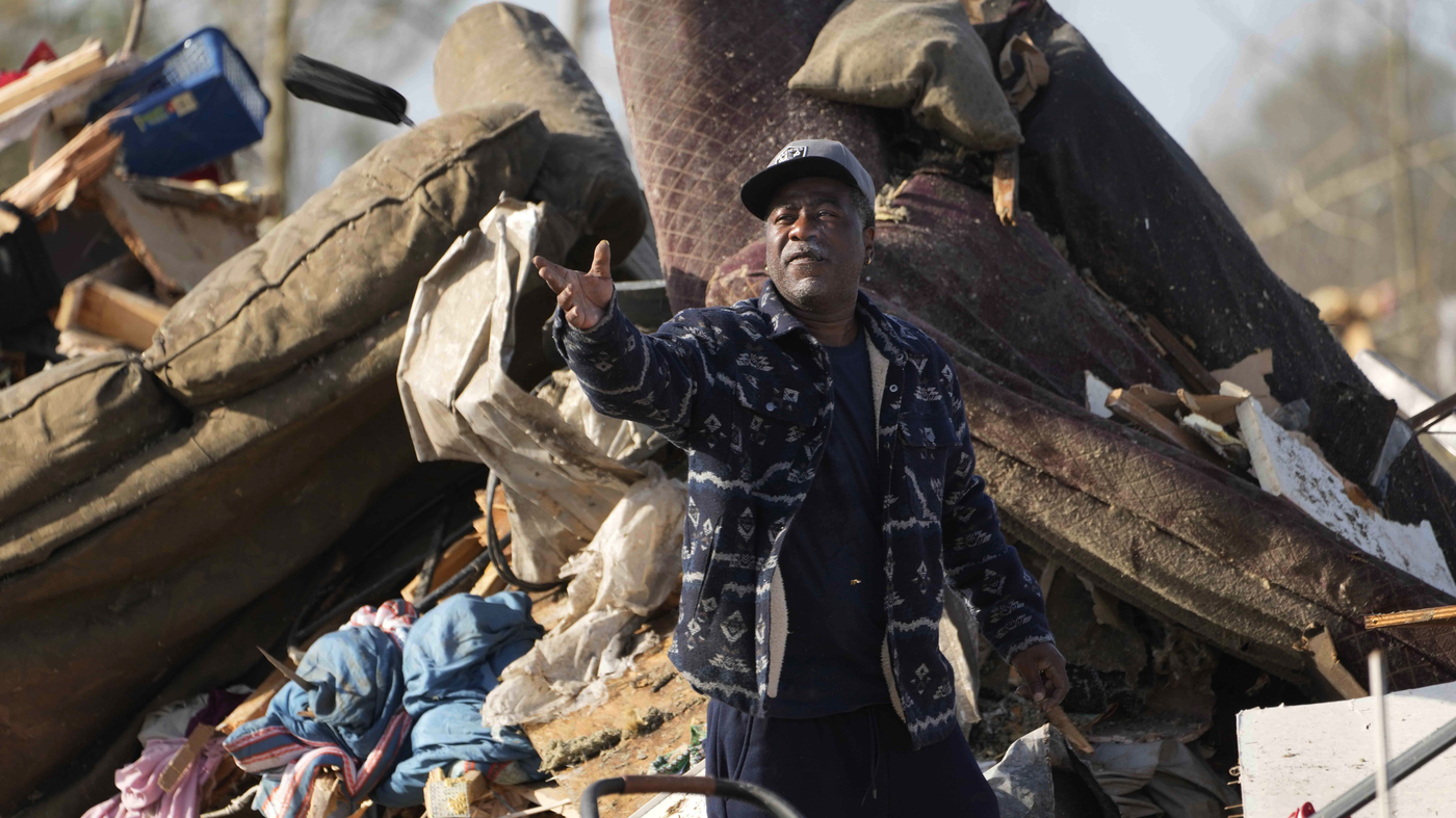 At least 26 people are dead in tornados in Mississippi and Alabama : NPR