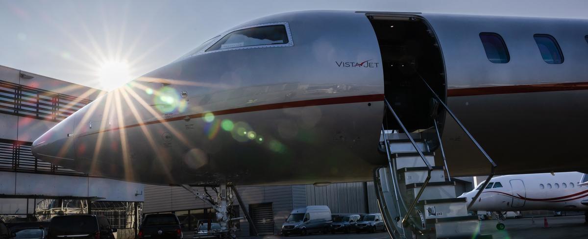 Climate change: Soaring jet private jet flights lift carbon emissions