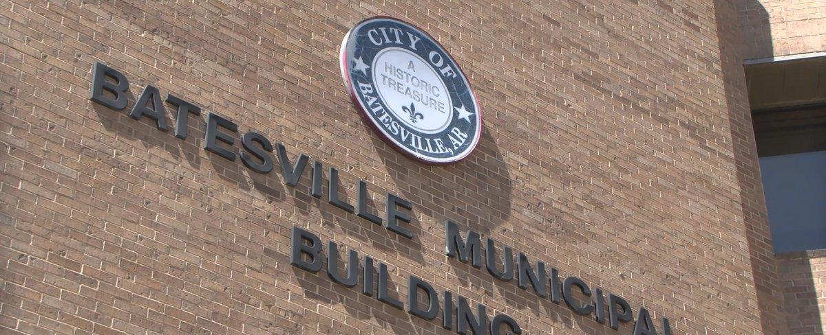 Ciudad de Batesville y PECO se asocian para un nuevo sistema de sirenas para tornados