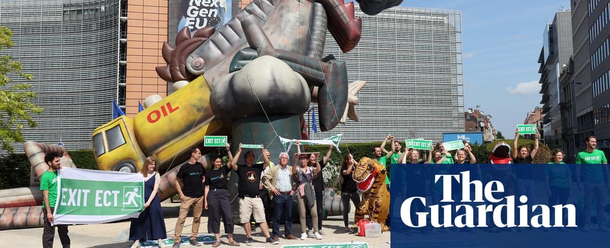 UK should quit ‘climate-wrecking’ energy treaty, say official advisers