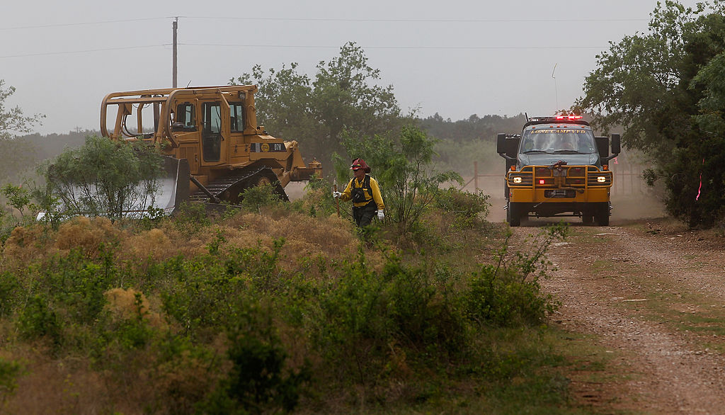 Gov. Abbott readies emergency resources for possible West TX wildfires