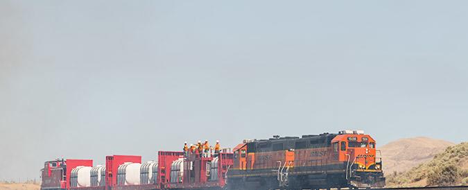BNSF fire-fighting trains help stop wildfires in their tracks
