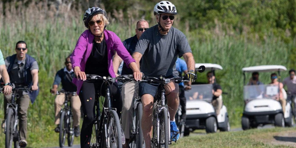 Fixing Bike, E-Bike Infrastructure Could Save Money, Fight Climate Change