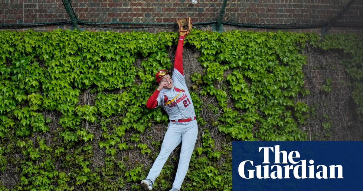 Congolese floods and a home run: Wednesday’s best photos