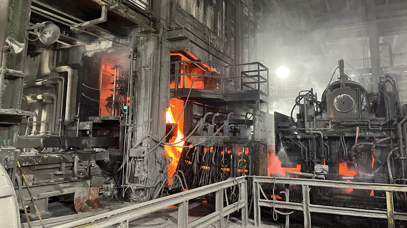 Companies focus on climate change despite Republican attacks on ESG : NPR