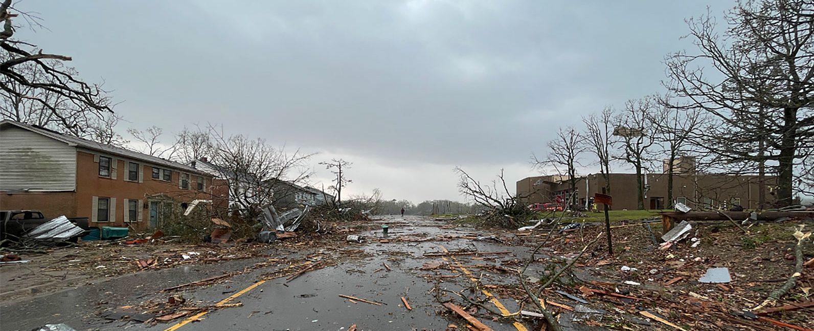 Dos tornados tocan tierra en Arkansas: hay daños "significativos", dice la gobernadora