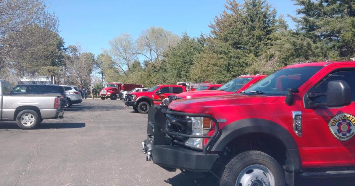 Johnson County firefighters help battle wildfires in central Kansas