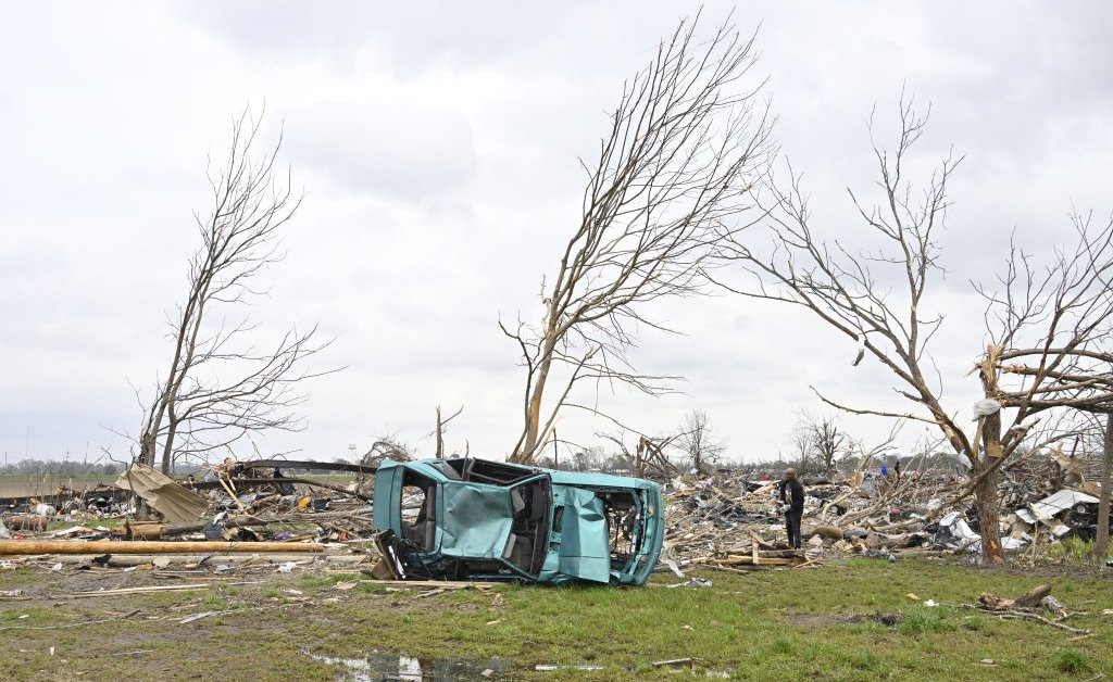Are Tornadoes Linked to Climate Change? Scientists Explain