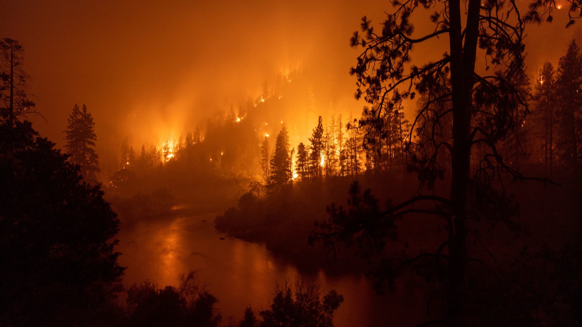 Climate change has fueled larger wildfires in California: scientists