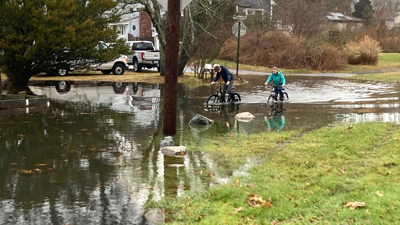 'A flipping swamp': Property rights vs. climate change in Narragansett