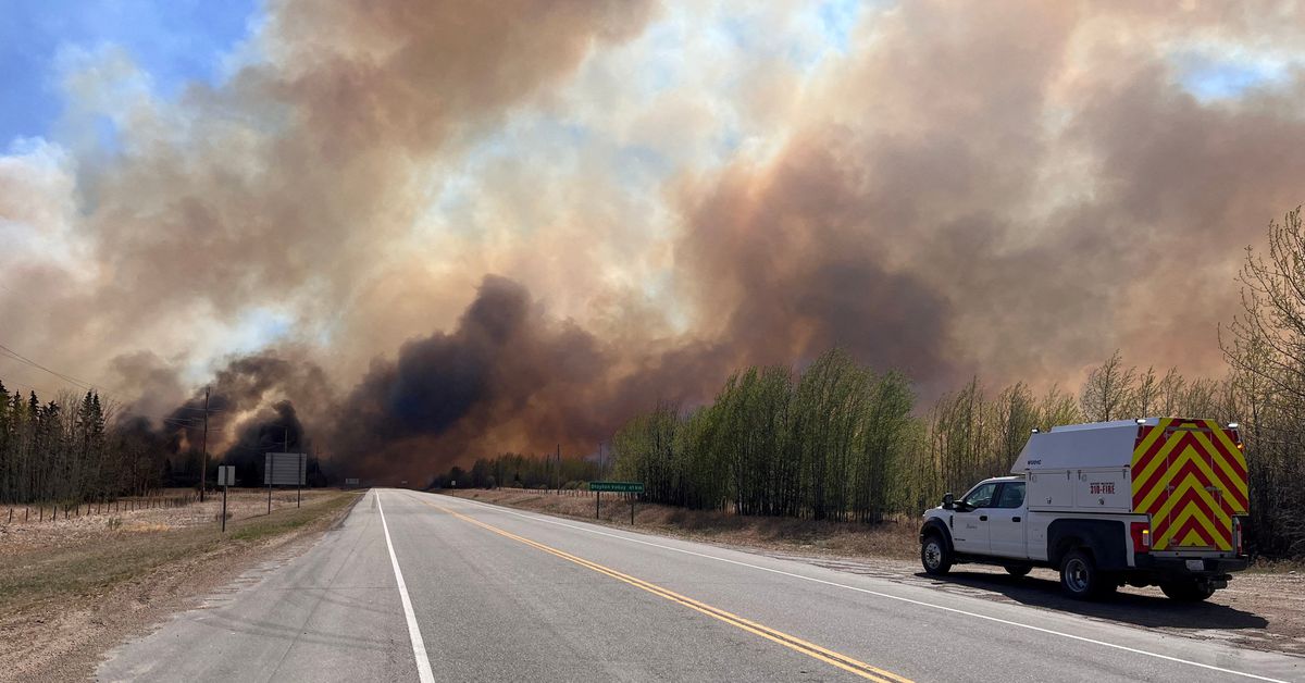 Canada's Alberta braces for wildfires to spread as winds shift