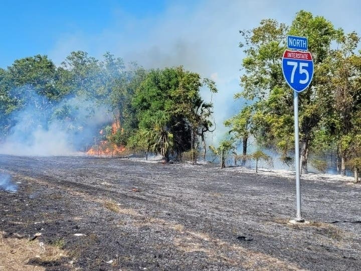 Wildfires Disrupt I-75, Force Lane Closures Near Bonita Springs