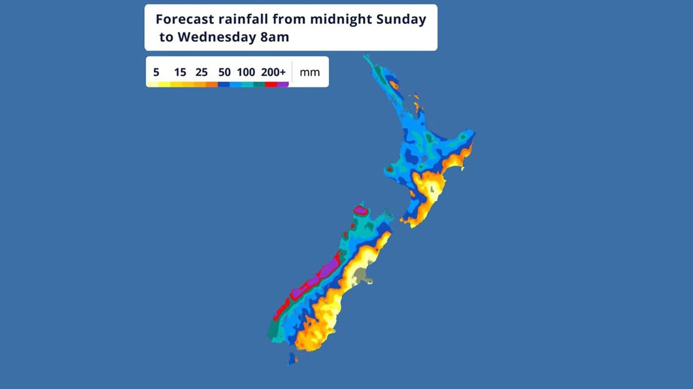 'Be prepared': Warnings as heavy rain, thunderstorms and possible tornados return
