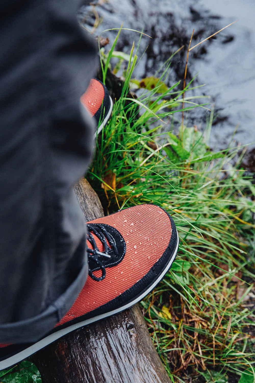 Tarvas-Explorer-Shoe-Limited-Edtion-Red