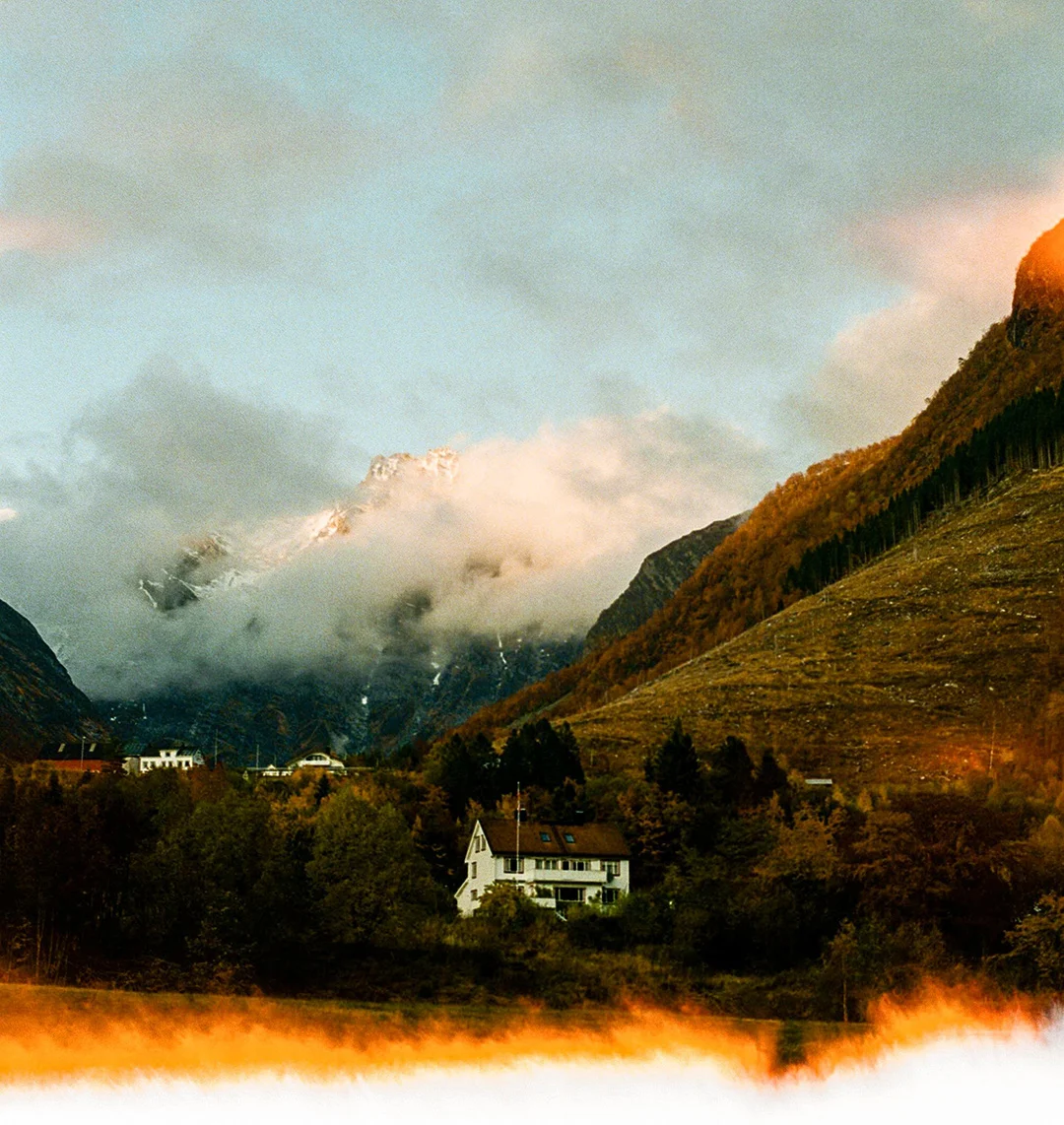 Brandon-Herrell-Norway-Fjords-1
