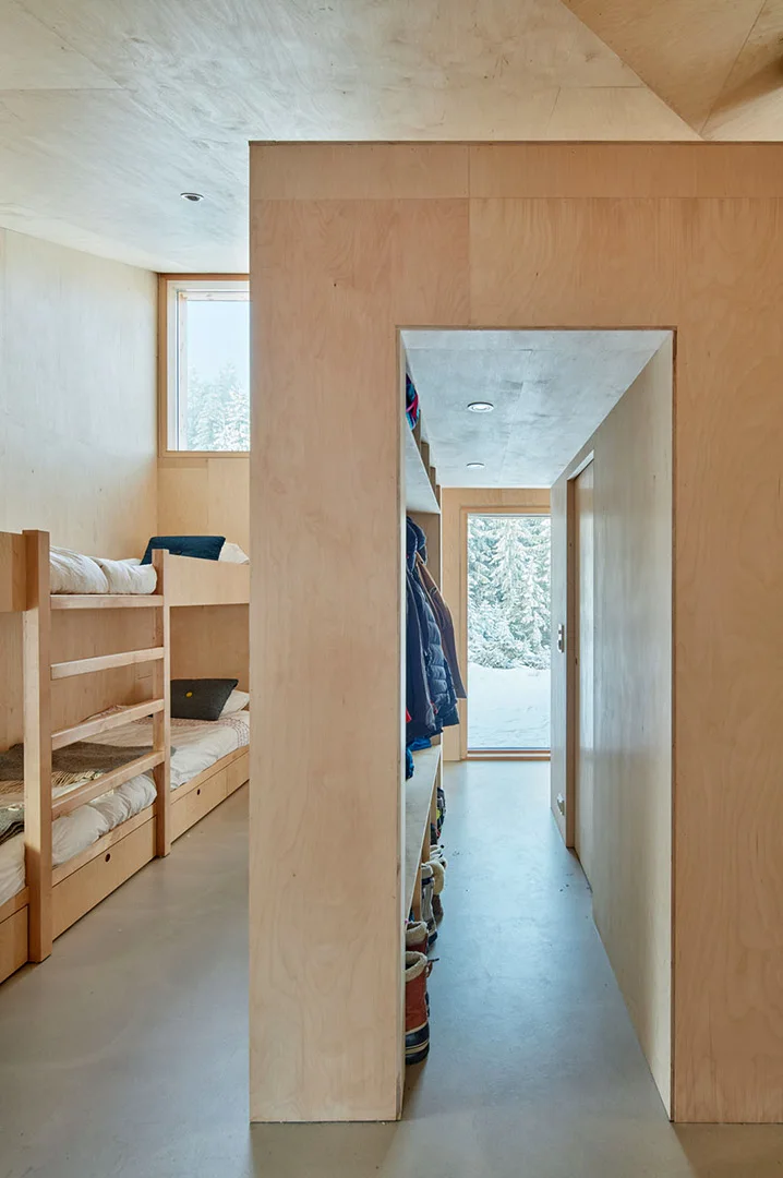 Mork-Ulnes-Mylla-Hytte-Cabin-Fieldmag-5