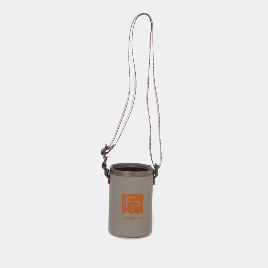 fly-fishing-gifts-fishpond-river-rat
