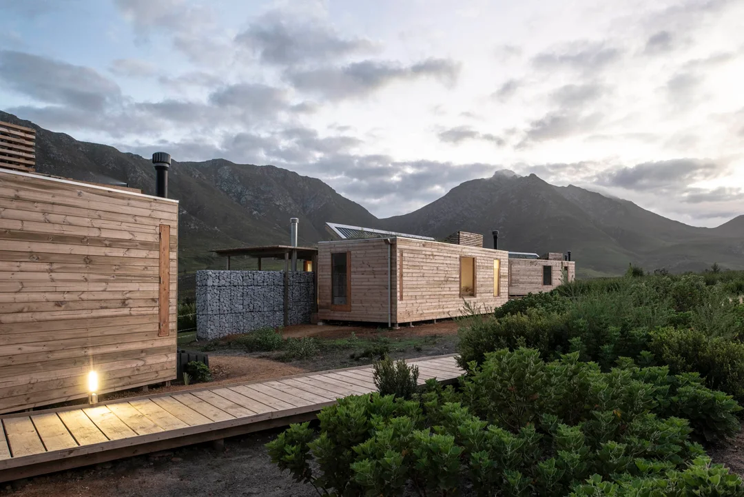Kogelberg-Cabins-South-Africa-KLG-Architects-8