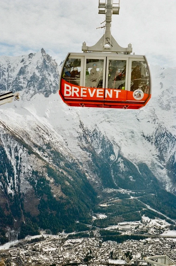 eric-greene-chamonix-ski-patrol-brevent-gondola-detail