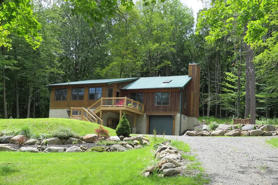 lake-george-cabins-modern-adk-cabin