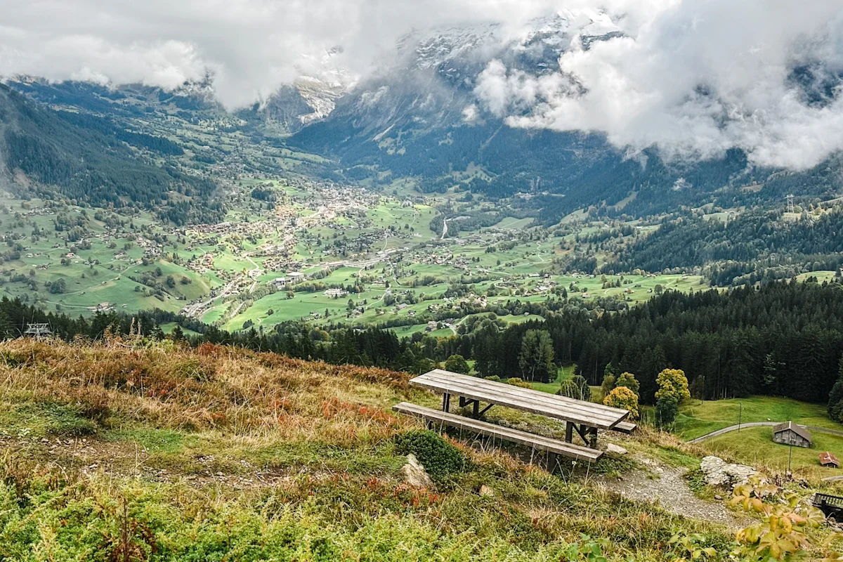 grindelwald-switzerland-hiking-guide-bench-valley-view-horizontal