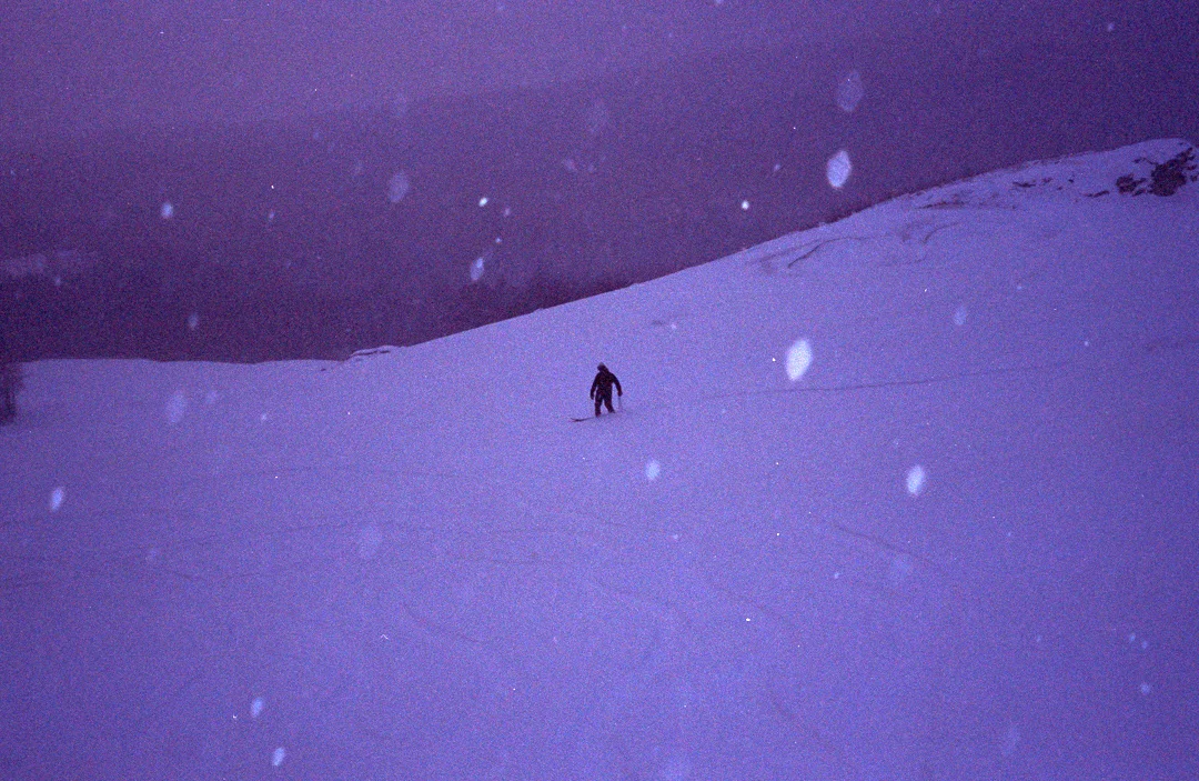 Nathanael-Asaro-Snowboarding-VT-2