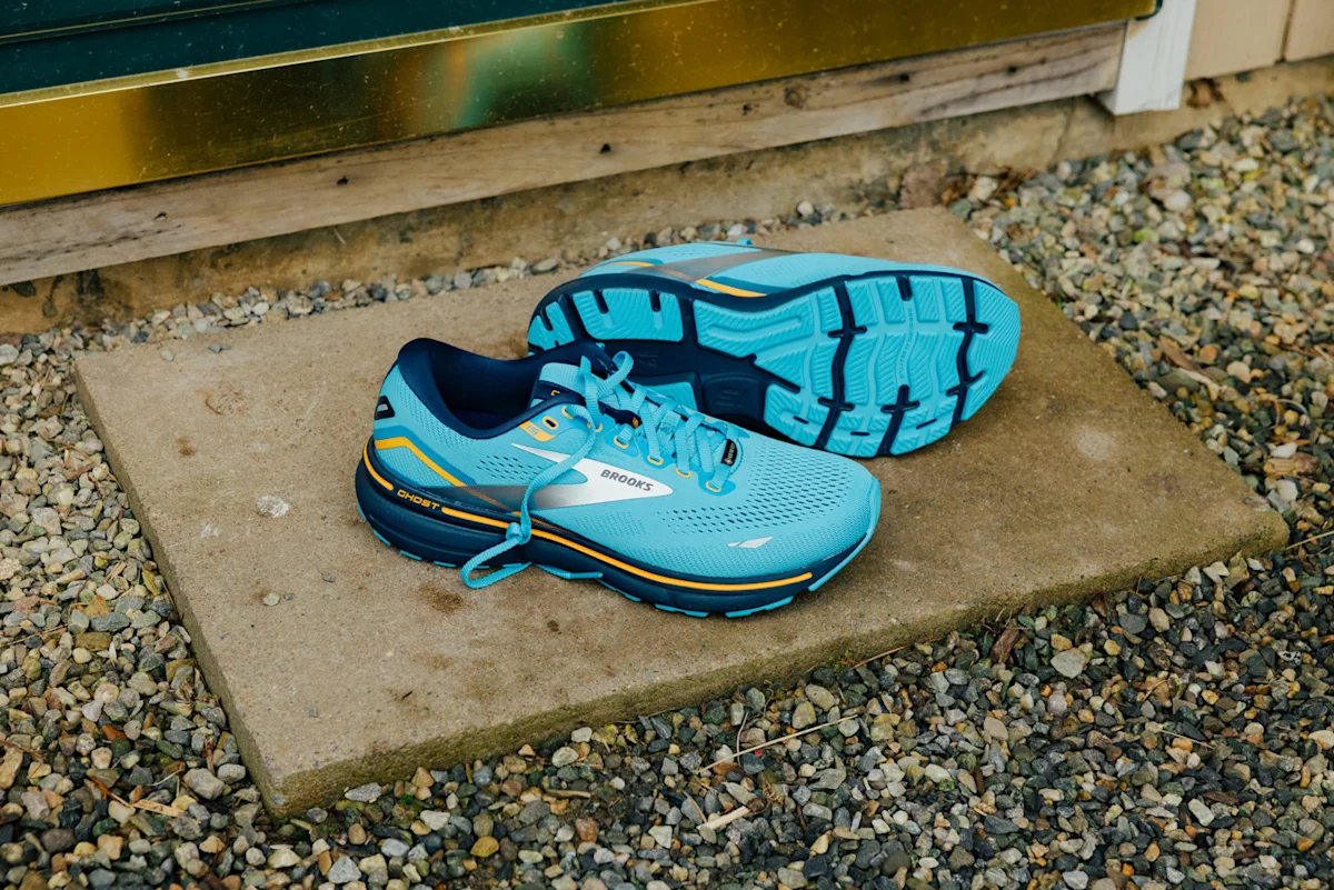 waterproof-running-shoes-brooks-ghost-15-gtx