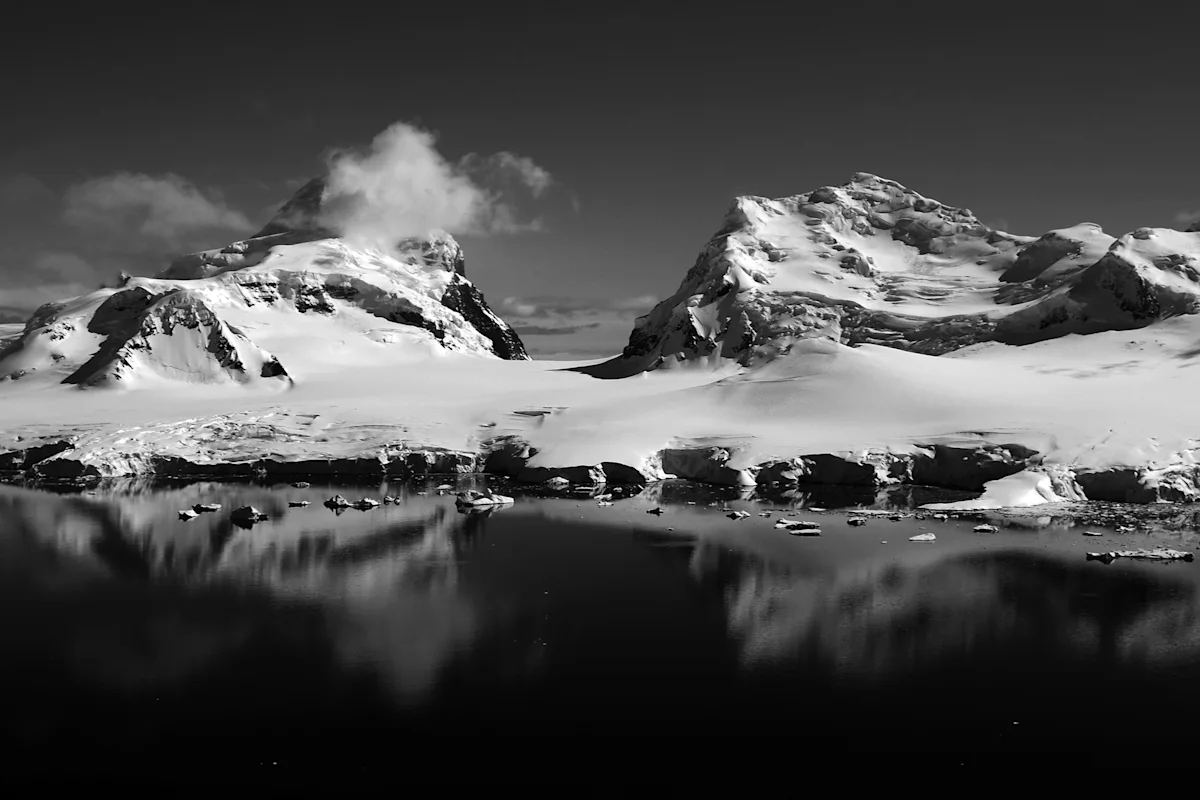 Losse-Antarctic-Icebreaker-15