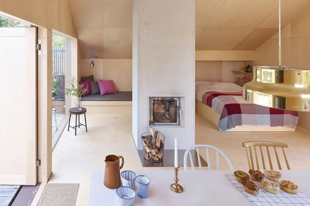 kaggeboda-house-sweden-andrén-fogelström-bedroom